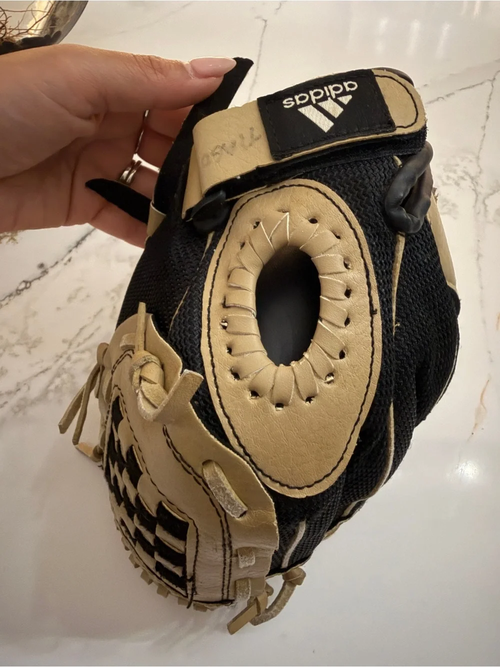 adidas Kids Mittens - Tan and Black